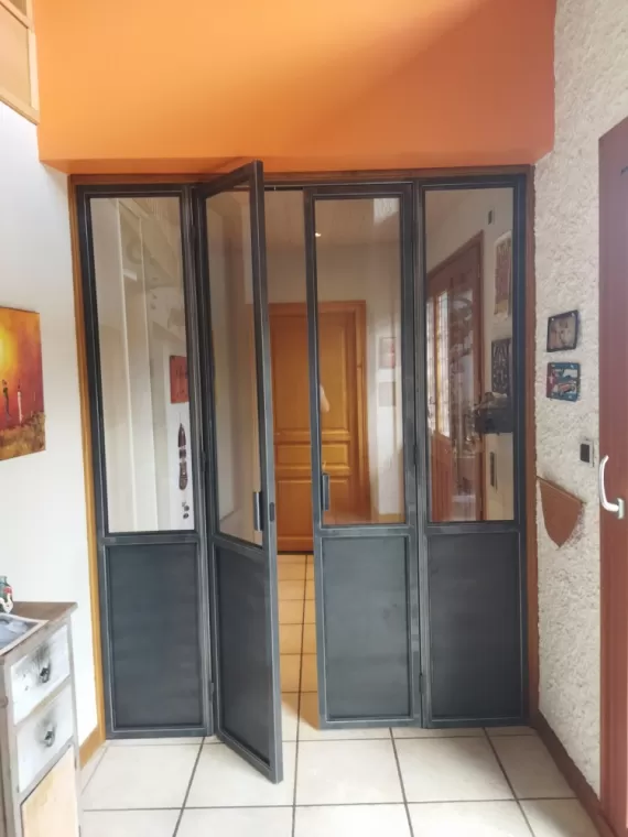 Essence de bois adapté pour meuble de salle de bain resistant à l'eau, Saint-Julien-en-Genevois, Echo Bois