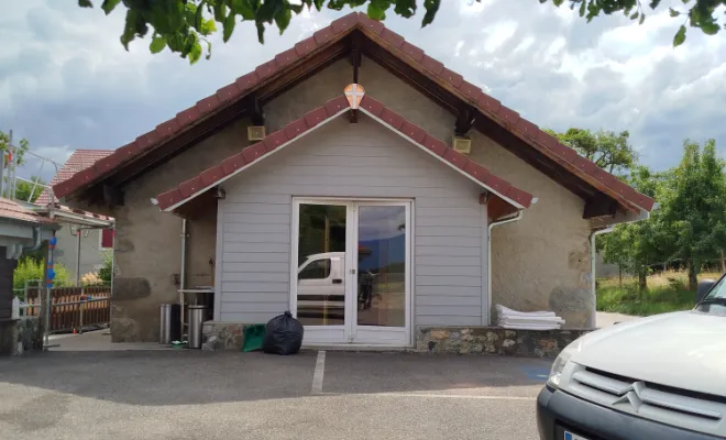 Couverture, Feigères, Echo Bois