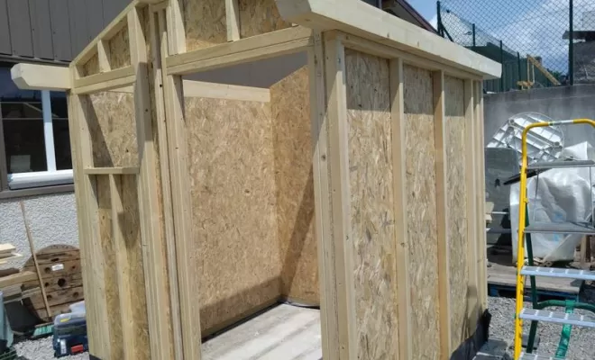  Installation de charpente pour abris de jardin, Saint-Julien-en-Genevois, Echo Bois
