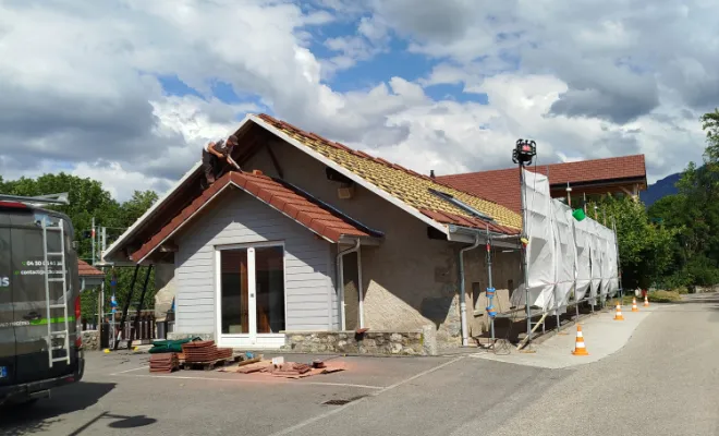 Travaux de couverture, Saint-Julien-en-Genevois, Echo Bois